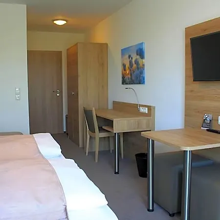Hotel Zum Alten Bahnhof 3*
